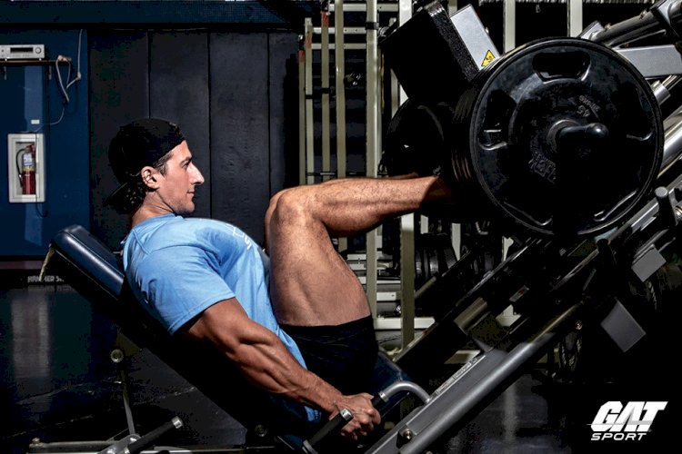 SADIK REVEALS: THE 4 BEST LEG EXERCISES FOR A KILLER LEG DAY!